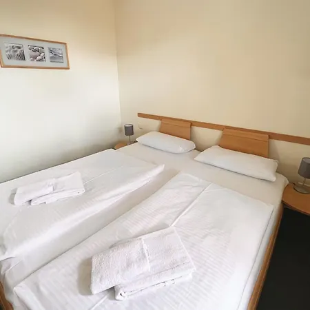 Nur 100 M Bis Zum Strand, Zentrumsnahe - Meernixe 10 Apartment